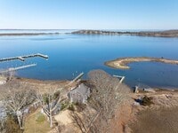 Building Photo - 56 N Cartwright Rd