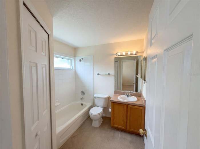 Building Photo - 4519 Reynolds Creek Ave