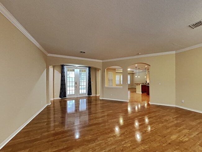 Building Photo - 8531 Native Pine Way
