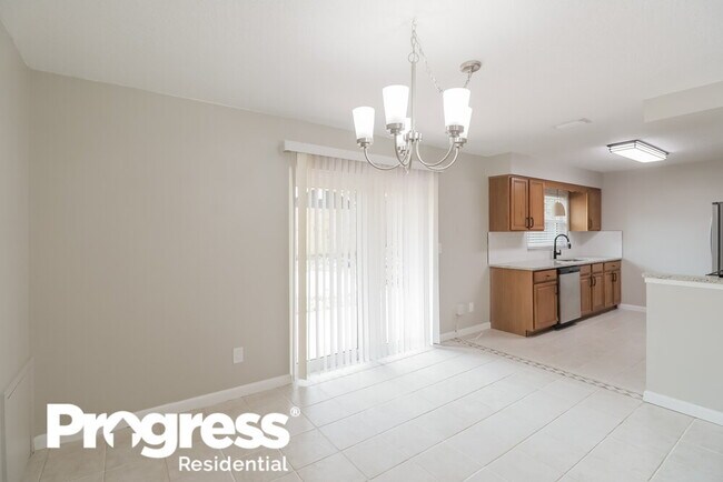 Building Photo - 1604 Stonehaven Way