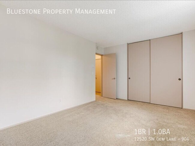 Building Photo - 12520 SW Gem Ln