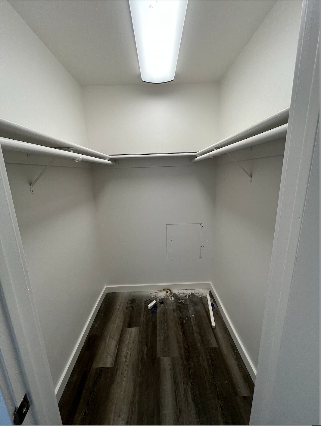 Building Photo - 8155 E Roosevelt St