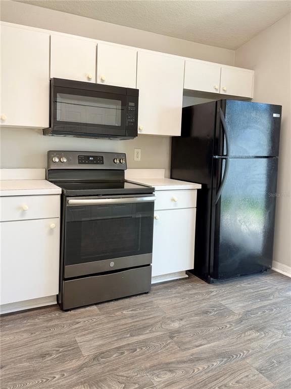 Building Photo - 28510 Seashell Ct