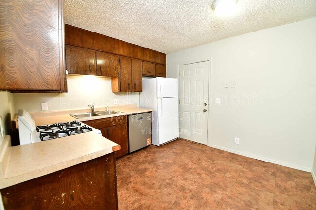 Building Photo - 14025 S 287th E Ave