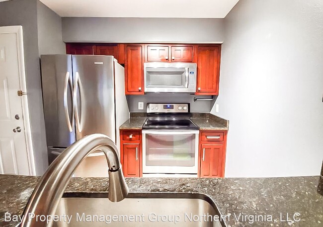 Building Photo - 1 br, 1 bath House - 3311 Wyndham Circle #...