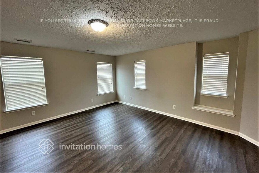 Building Photo - 3603 Fuller Bluff Drive