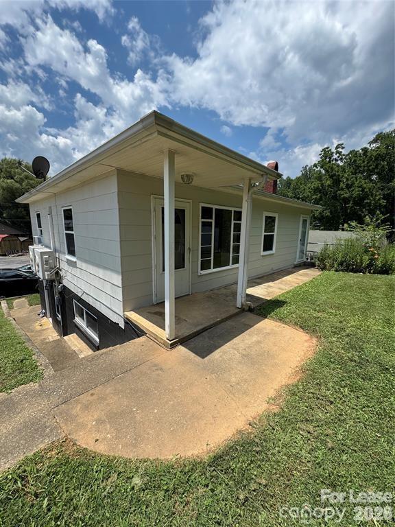 Building Photo - 506 Garden Creek Rd