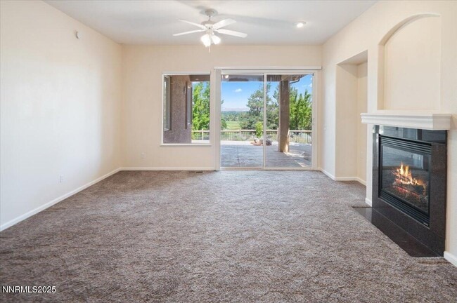 Building Photo - 2720 Albazano Dr