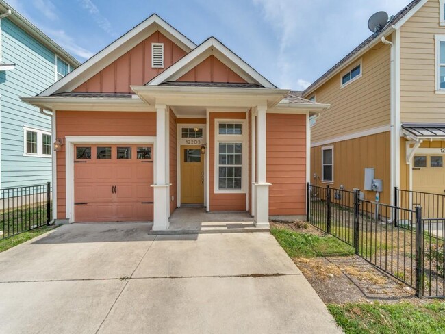 Building Photo - 12205 Barras Branch Dr