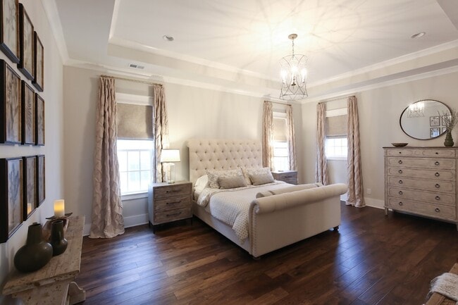 Building Photo - 237 Stephens Valley Blvd