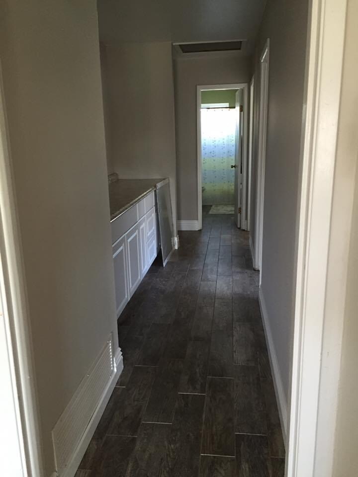 Hallway - 1630 Ionian St