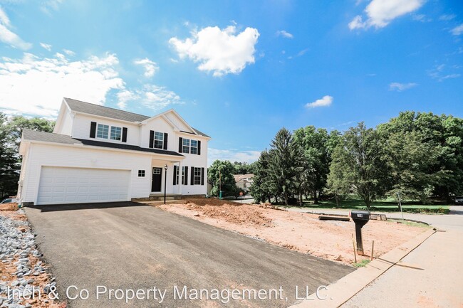 Building Photo - 4 br, 2.5 bath House - 788 Weldon Drive