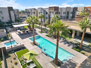 Building Photo - Parc Lofts
