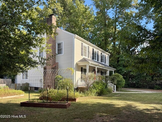 Building Photo - 103 Amber Ln