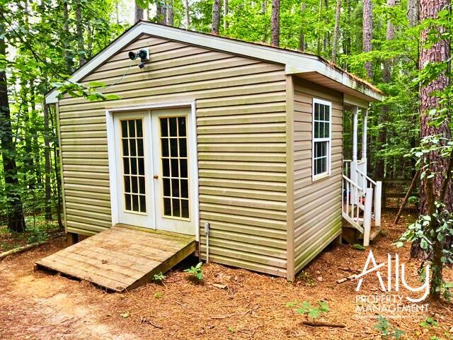 Building Photo - 257 White Cedar Rd