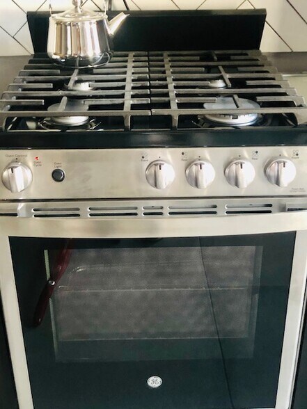 5 Burner Gas Range - 1746 W 71st St