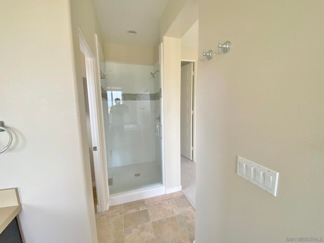 Building Photo - 7422 Sitio Montilla