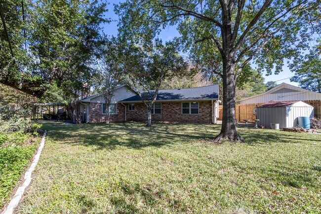 Building Photo - 11433 Ash Creek Dr