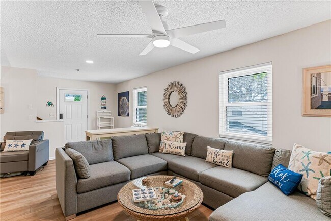 Building Photo - 115 Canal Ave S