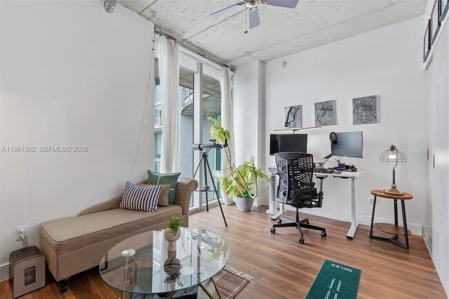 Building Photo - 690 SW 1st Ct