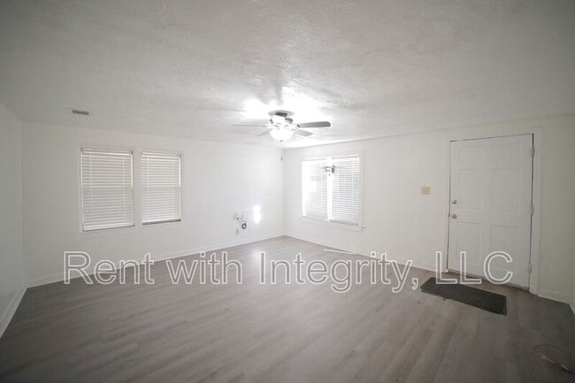 Building Photo - 1228 Alabama St