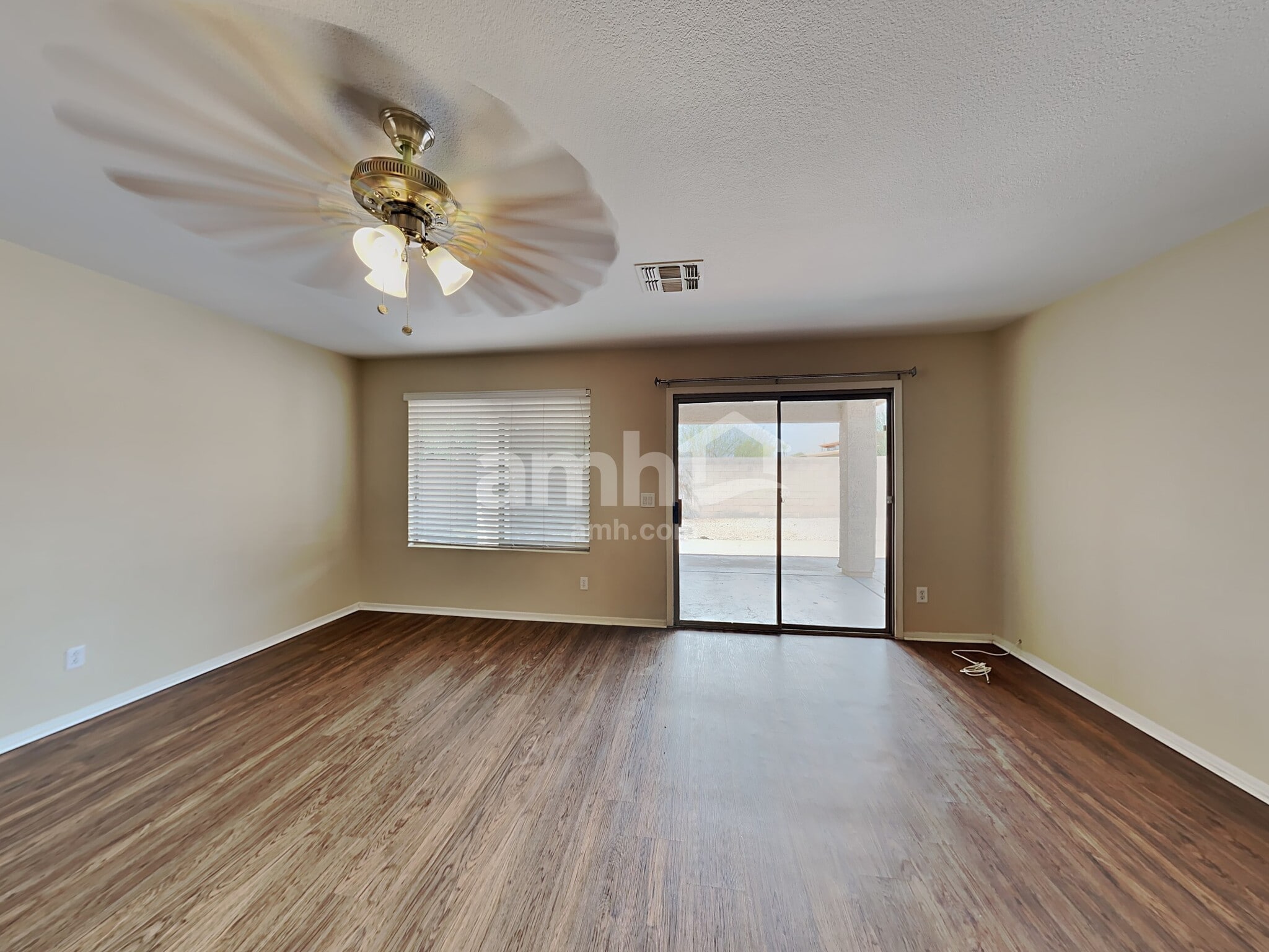 Building Photo - 7926 N 54th Dr