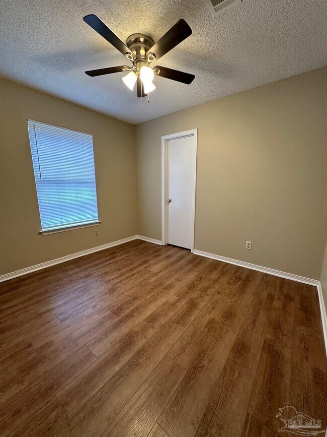 Building Photo - 2374 Windstone Dr