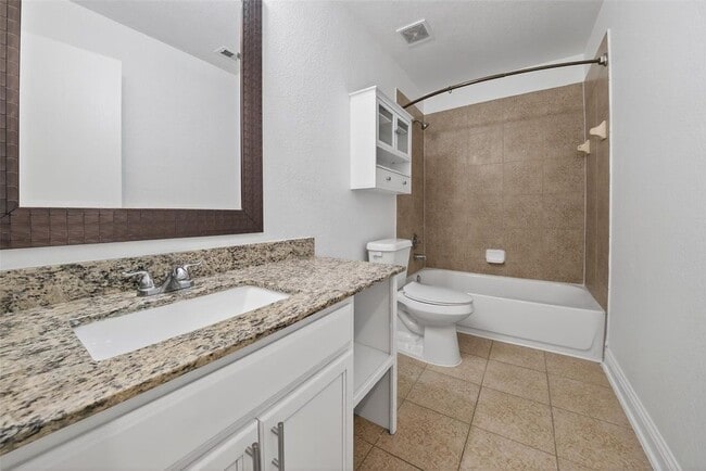 Building Photo - 13150 Lawsons Creek Ln