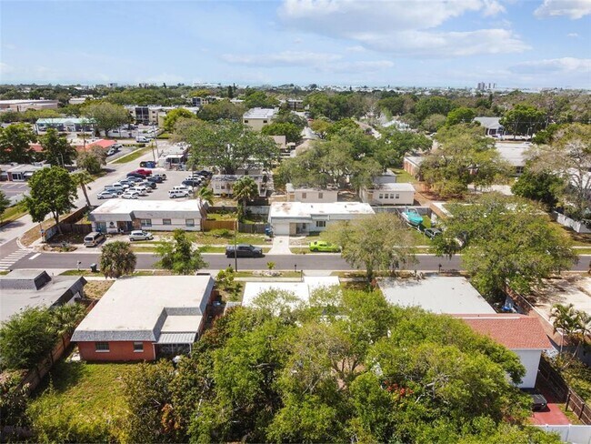 Building Photo - 12237 Eldon Dr