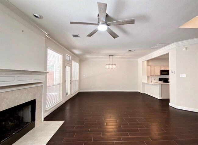 Building Photo - 54 Alderon Woods Pl