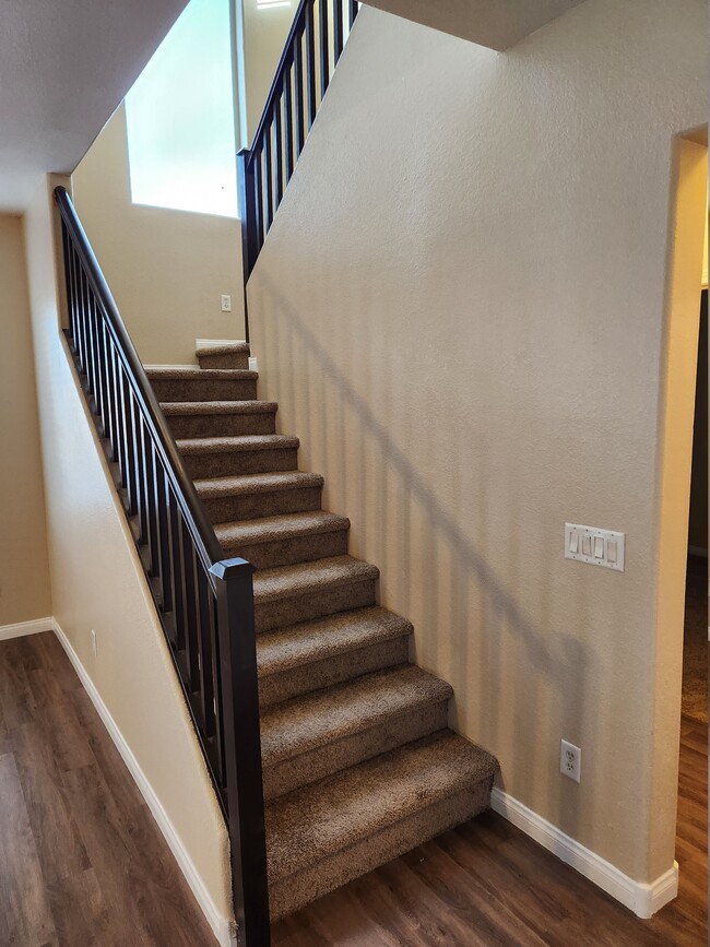 Building Photo - 5236 Scarlet Iris Ct