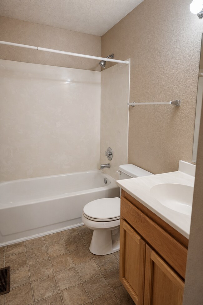 Building Photo - Carson City Home For Lease