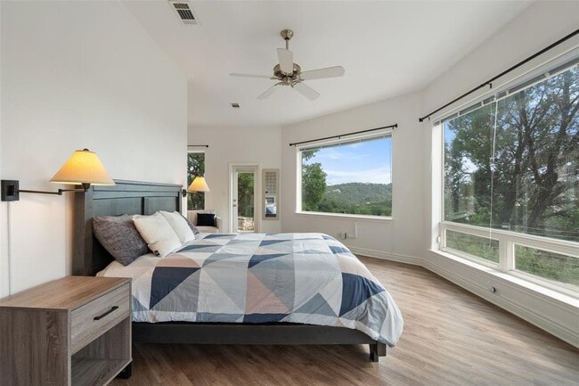 Building Photo - 5312 Scenic View Dr
