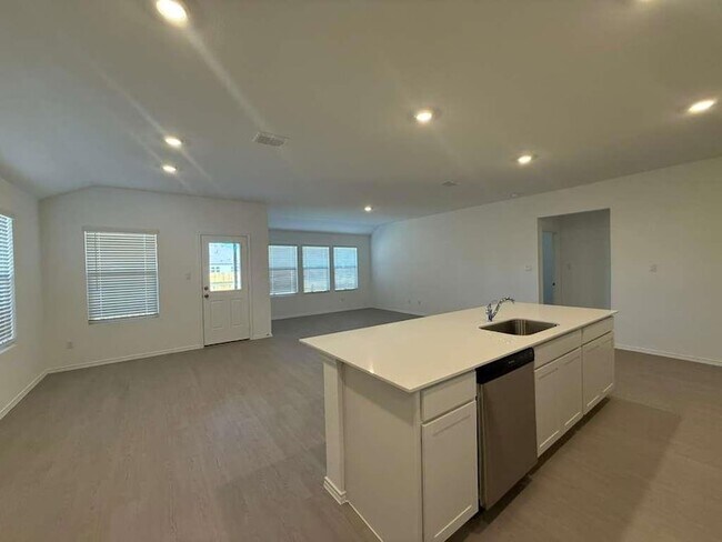 Building Photo - 18020 Lark Sparrow Dr