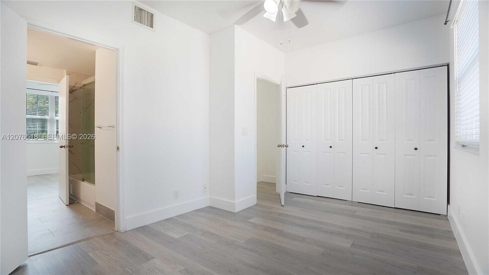 Building Photo - 1492 Veracruz Ln