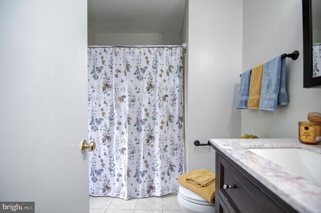 Building Photo - 7763 Durer Ct