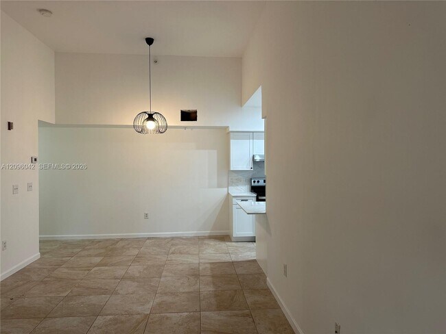 Building Photo - 3241 Sabal Palm Manor