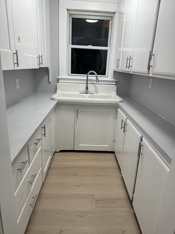 Building Photo - 423 Worcester St