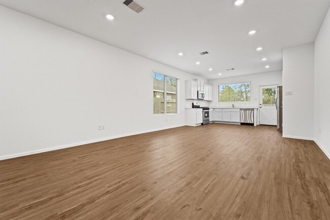 Building Photo - 19316 Villa Mesa Dr