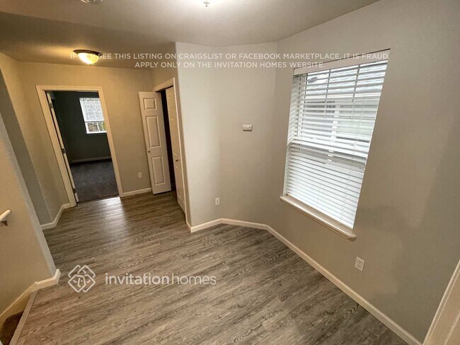 Building Photo - 1307 84th Ave SE