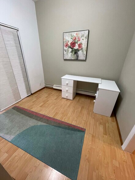 Building Photo - 6140 56th Dr