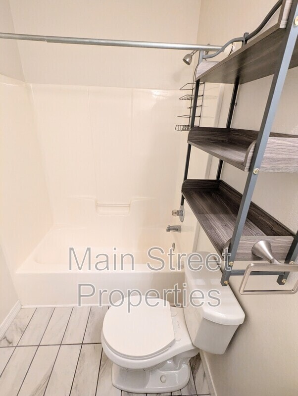 Building Photo - 7440 Chimney Pines Dr