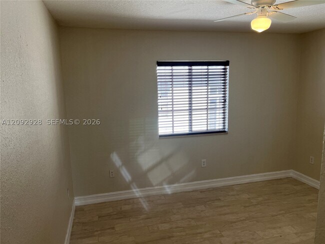 Building Photo - 14008 SW 274th Terrace