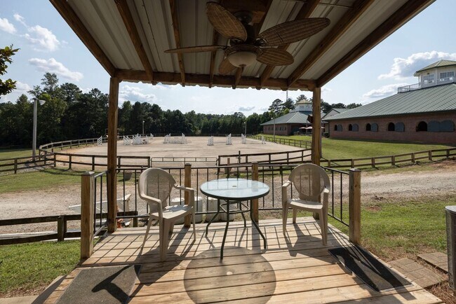 Building Photo - 17875 Birmingham Hwy