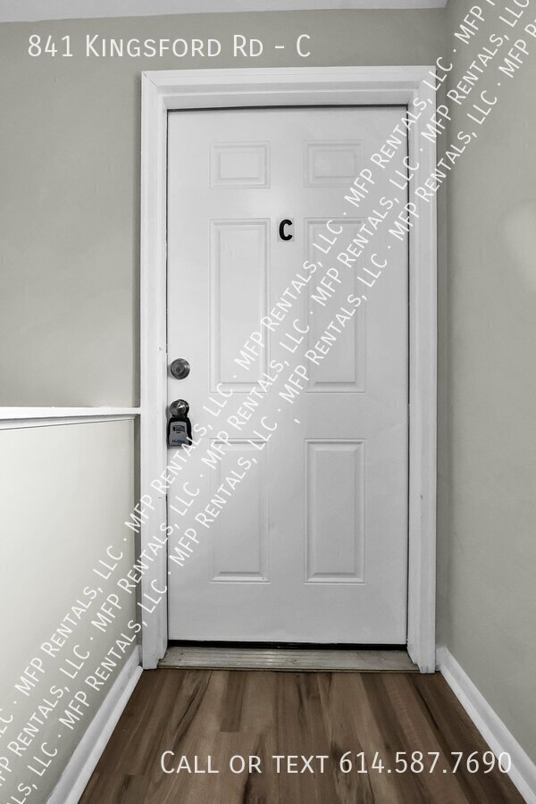 Building Photo - 841 Kingsford Rd