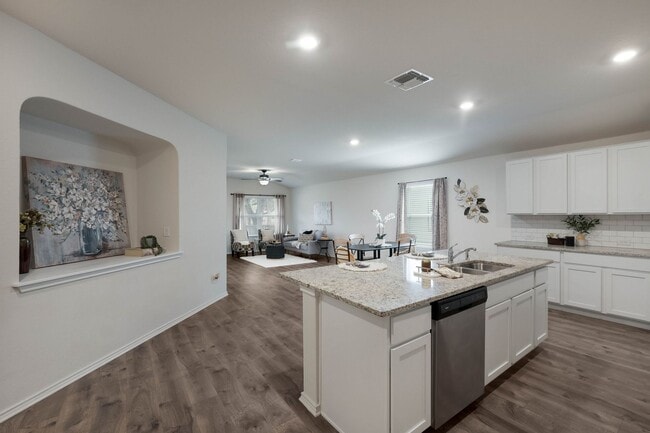 Building Photo - Top Schools + Great Amenities—The Total Package