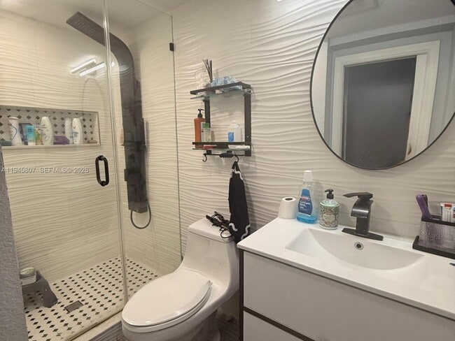 Building Photo - 10417 NW 129th St