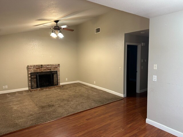 Building Photo - 539 Purdue Dr