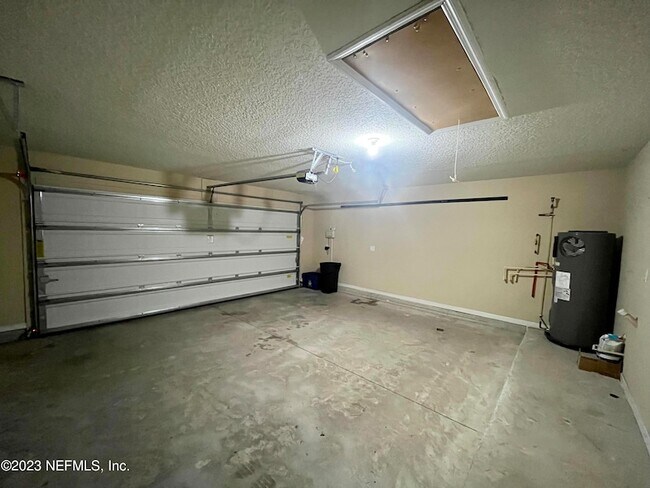 Building Photo - 3168 Angora Bay Dr