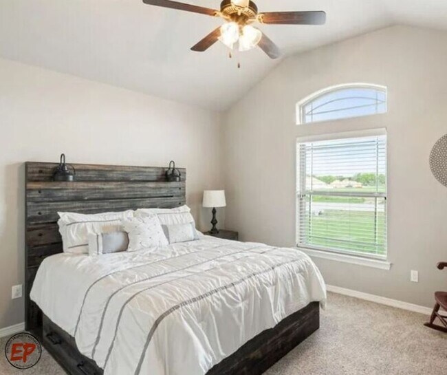 Building Photo - 222 Sand Flat Ln